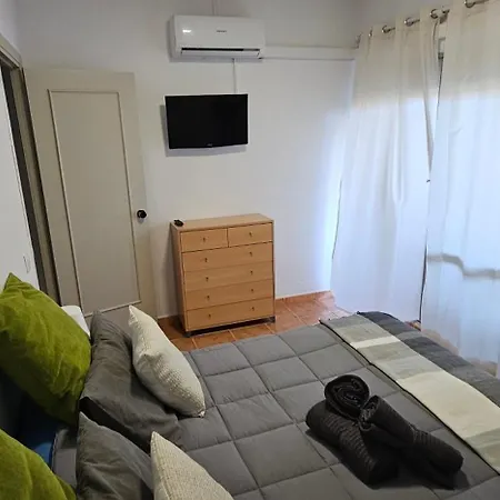 Benalbeach - Comodo Y Luminoso Daire *